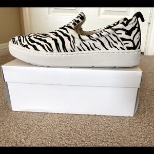 New Dolce Vita Tag Zebra Print Calf Hair Slip-Ons